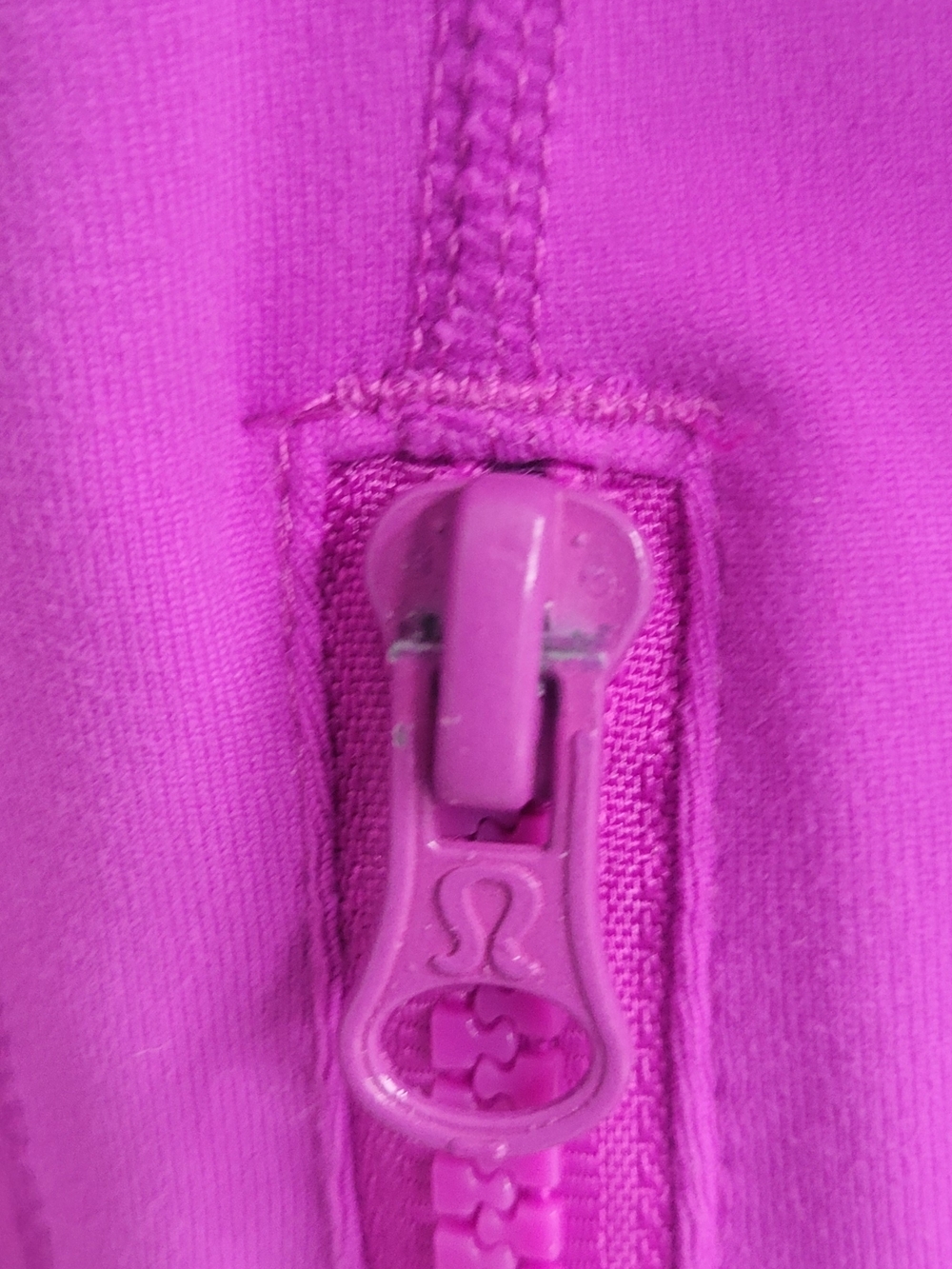 Lulu Lemon Vintage Women’s Bright Purple Zip-Up Active/define Jacket - Picture 5 of 14